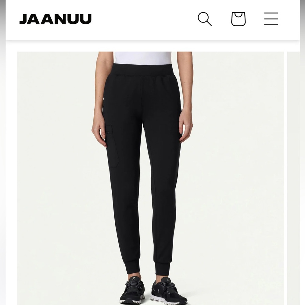Jaanuu Rubi Slim UltraSOFT Scrub Jogger - NWT